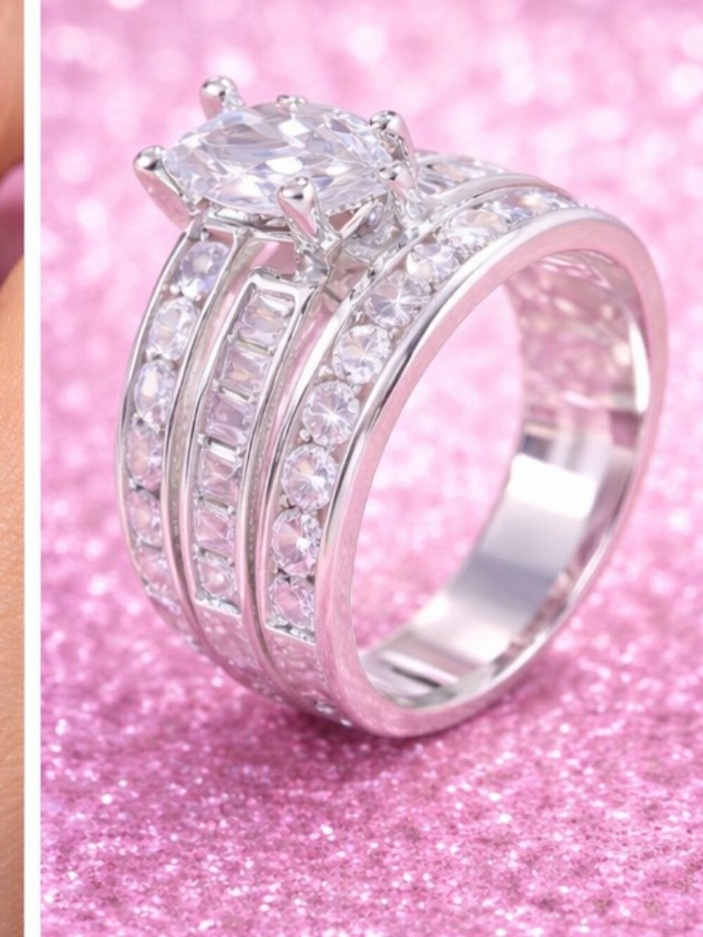 WEDDING RING - Picture 3 of 5
